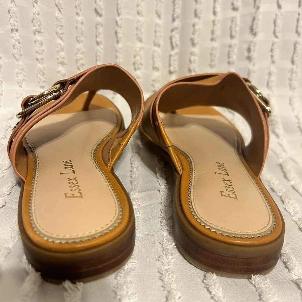 Essex Lane Women's 7 Tan Leather Thong Buckle Slide Sandals Flat Shoes